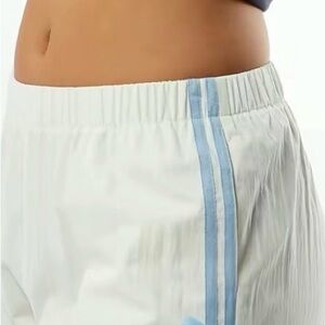 PacSun Athletic Shorts in White with Blue Accents